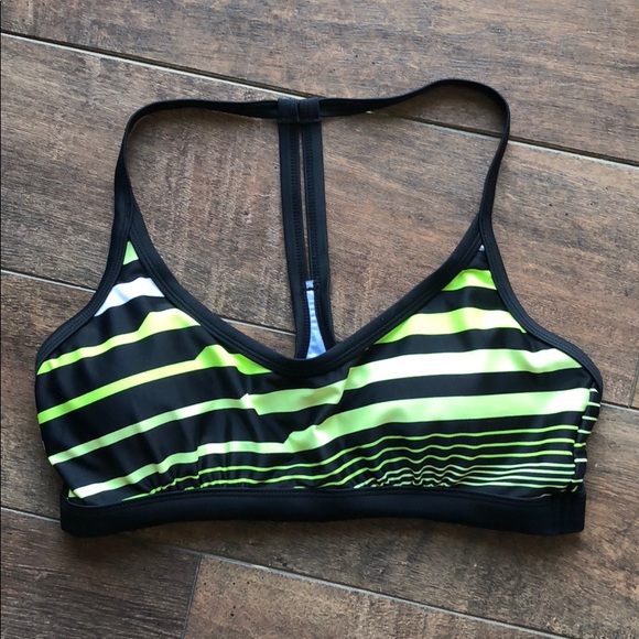 sport style bikini top